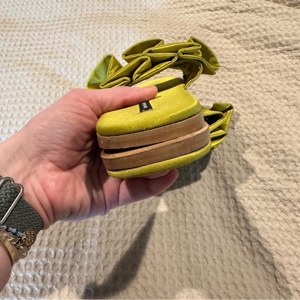 Zara Yellow Green Chartreuse Ruffle Satin Slide Sandals Sz 11 - Picture 4 of 6
